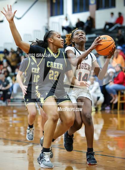 Thumbnail 1 in Gray's Creek vs. South View (2023 Cumberland County Schools Holiday Classic Tournament) photogallery.