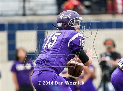Thumbnail 3 in Lufkin vs. Curtis (Battle on the Border) photogallery.