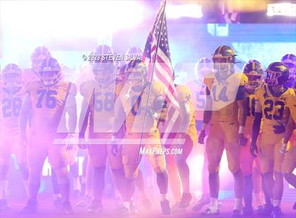 Thumbnail 1 in Centennial vs. Punahou (Honor Bowl) photogallery.