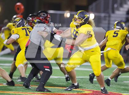 Thumbnail 3 in Centennial vs. Punahou (Honor Bowl) photogallery.