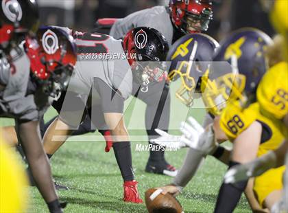 Thumbnail 2 in Centennial vs. Punahou (Honor Bowl) photogallery.