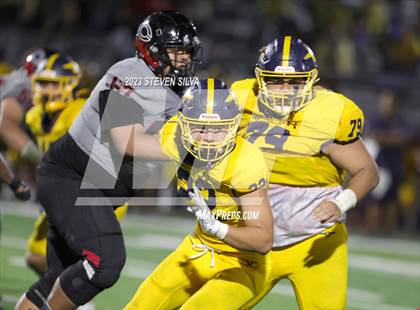Thumbnail 2 in Centennial vs. Punahou (Honor Bowl) photogallery.