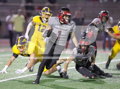 Thumbnail 1 in Centennial vs. Punahou (Honor Bowl) photogallery.