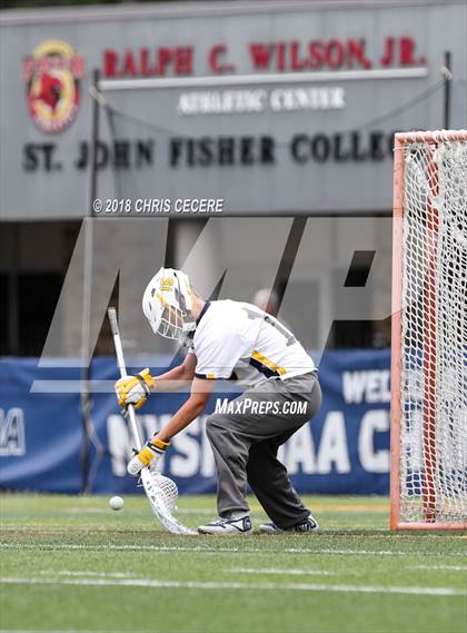 Thumbnail 3 in Ward Melville vs. West Genesee (NYSPHSAA Class A Final) photogallery.