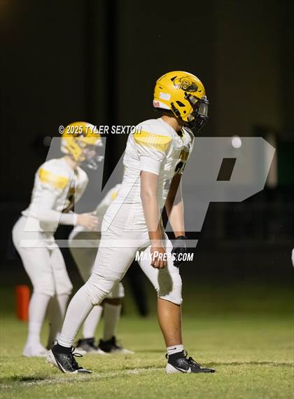 Thumbnail 3 in Highland Prep @ Tanque Verde photogallery.