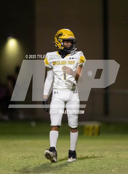 Thumbnail 3 in Highland Prep @ Tanque Verde photogallery.