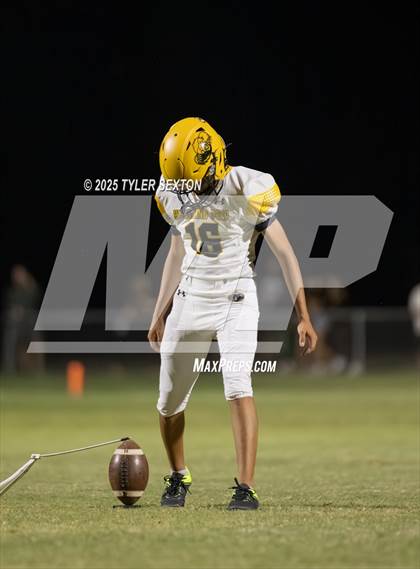 Thumbnail 3 in Highland Prep @ Tanque Verde photogallery.