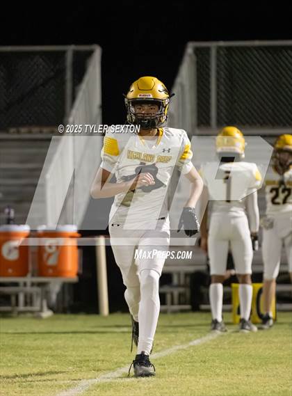 Thumbnail 1 in Highland Prep @ Tanque Verde photogallery.