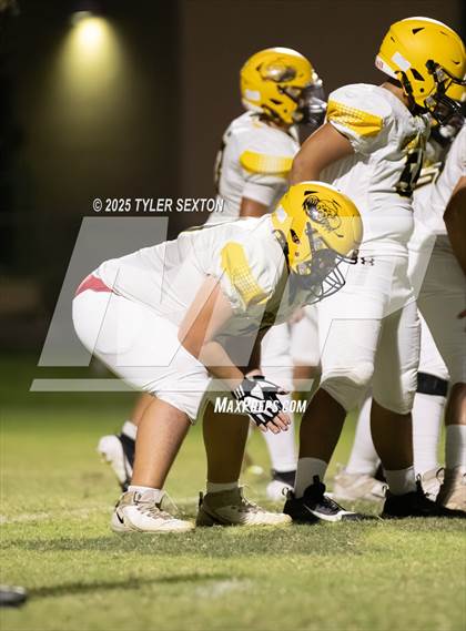 Thumbnail 2 in Highland Prep @ Tanque Verde photogallery.