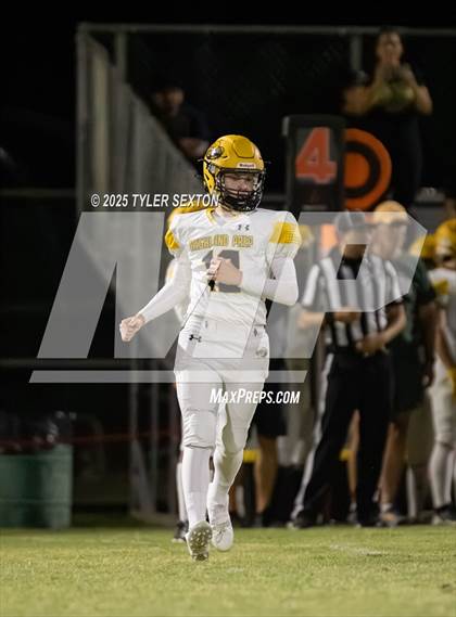 Thumbnail 2 in Highland Prep @ Tanque Verde photogallery.