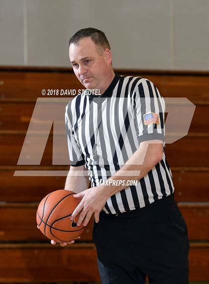 Thumbnail 3 in Davis vs. Presentation (St. Mary's Stockton MLK Showcase) photogallery.