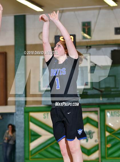 Thumbnail 1 in Davis vs. Presentation (St. Mary's Stockton MLK Showcase) photogallery.