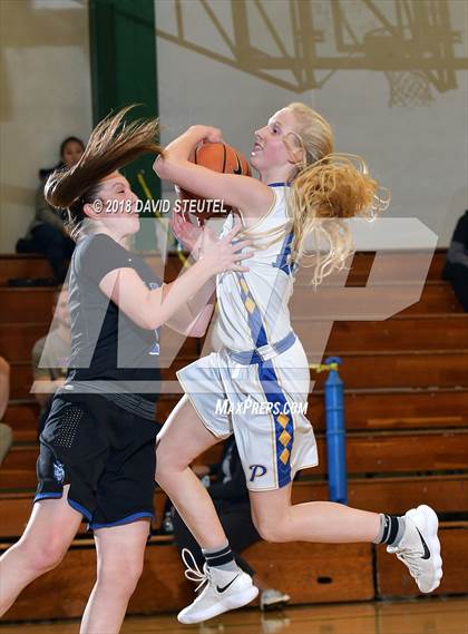 Thumbnail 1 in Davis vs. Presentation (St. Mary's Stockton MLK Showcase) photogallery.