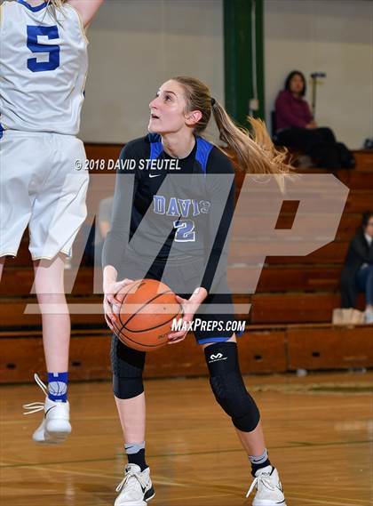 Thumbnail 3 in Davis vs. Presentation (St. Mary's Stockton MLK Showcase) photogallery.