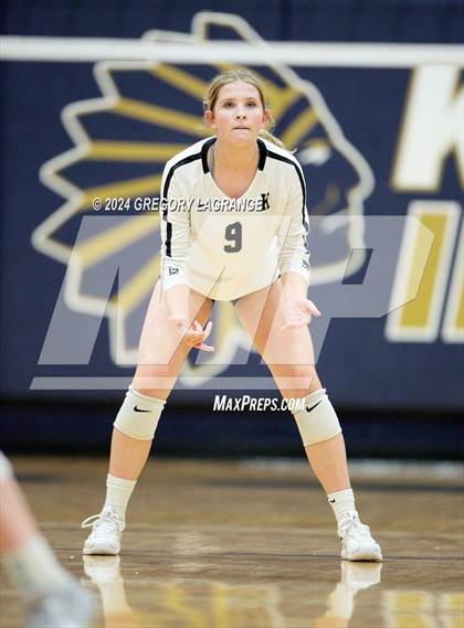 Thumbnail 3 in Southlake Carroll vs Keller photogallery.