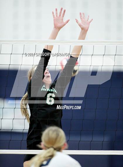 Thumbnail 2 in Southlake Carroll vs Keller photogallery.