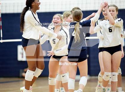 Thumbnail 3 in Southlake Carroll vs Keller photogallery.