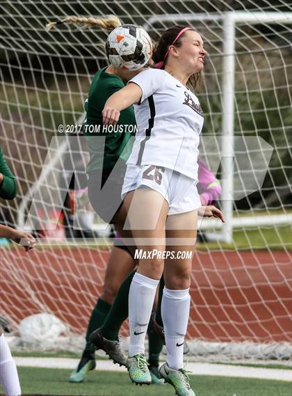 Thumbnail 3 in Claremont vs. Bonita (Claremont Tournament) photogallery.