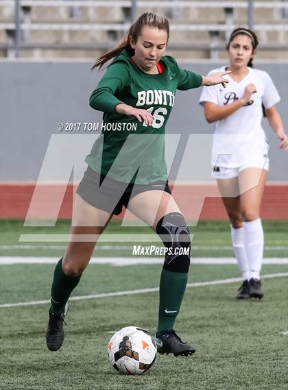 Thumbnail 1 in Claremont vs. Bonita (Claremont Tournament) photogallery.