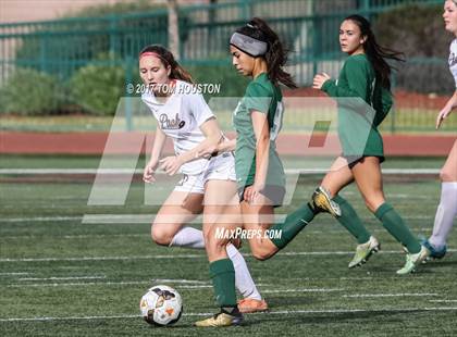 Thumbnail 1 in Claremont vs. Bonita (Claremont Tournament) photogallery.