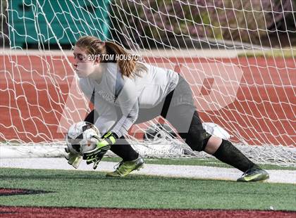 Thumbnail 1 in Claremont vs. Bonita (Claremont Tournament) photogallery.