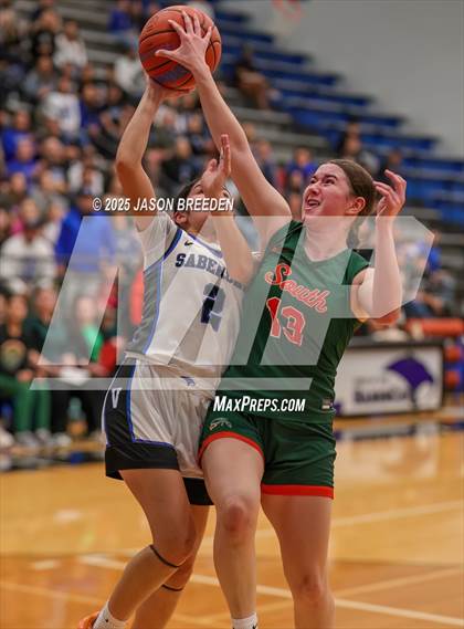 Thumbnail 2 in Vela vs. Harlingen South (UIL 5A Region IV D1 BI-District Basketball) photogallery.