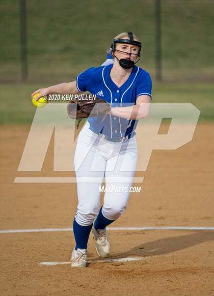 Thumbnail 3 in Warren County vs. Madison County photogallery.