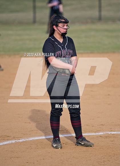 Thumbnail 3 in Warren County vs. Madison County photogallery.