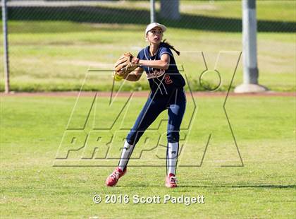 Thumbnail 1 in Great Oak @ Mater Dei photogallery.