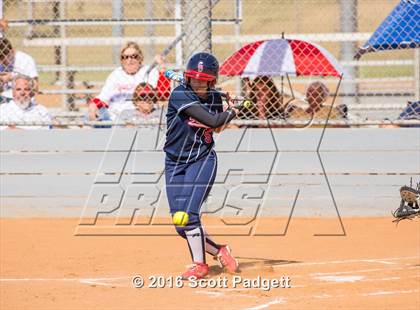 Thumbnail 1 in Great Oak @ Mater Dei photogallery.