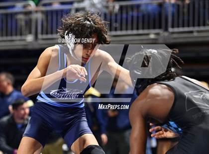 Thumbnail 1 in UIL Wrestling 5A-6A Finals (Round 1) photogallery.