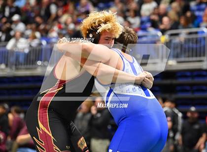 Thumbnail 1 in UIL Wrestling 5A-6A Finals (Round 1) photogallery.