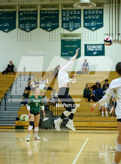 Thumbnail 2 in Juanita @ Redmond photogallery.