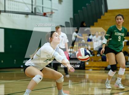 Thumbnail 3 in Juanita @ Redmond photogallery.