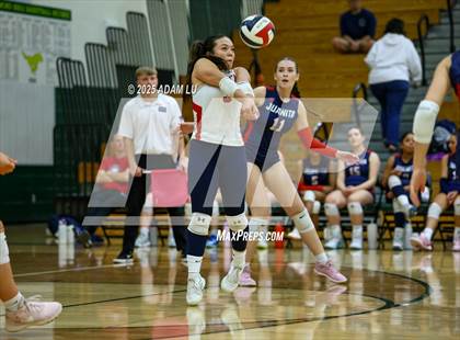 Thumbnail 1 in Juanita @ Redmond photogallery.