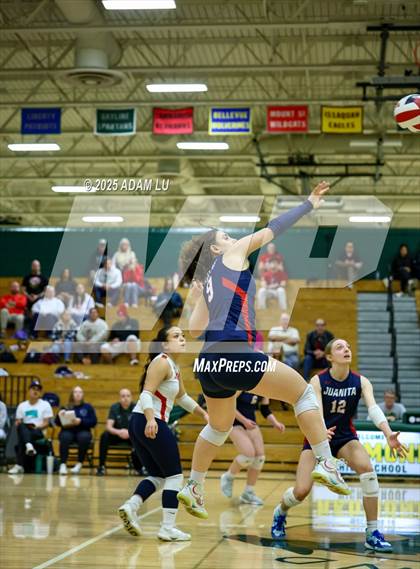 Thumbnail 3 in Juanita @ Redmond photogallery.