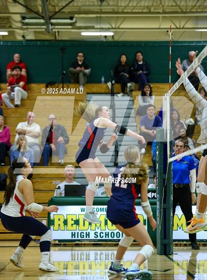 Thumbnail 2 in Juanita @ Redmond photogallery.