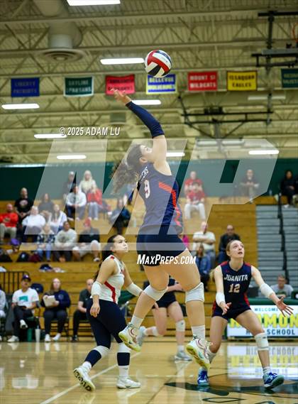 Thumbnail 1 in Juanita @ Redmond photogallery.