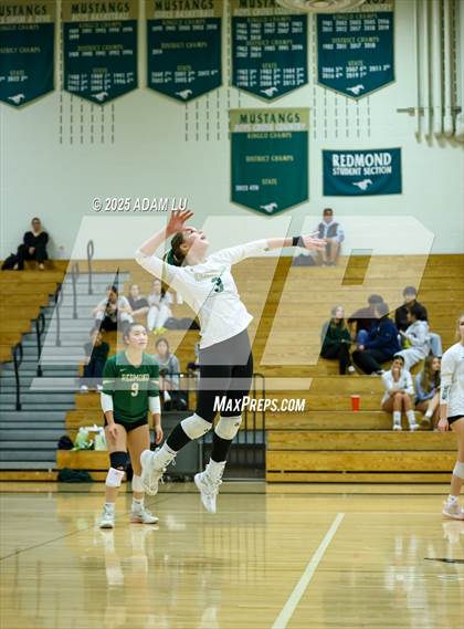 Thumbnail 2 in Juanita @ Redmond photogallery.