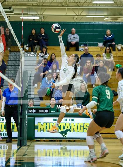 Thumbnail 3 in Juanita @ Redmond photogallery.