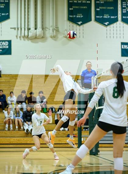 Thumbnail 2 in Juanita @ Redmond photogallery.