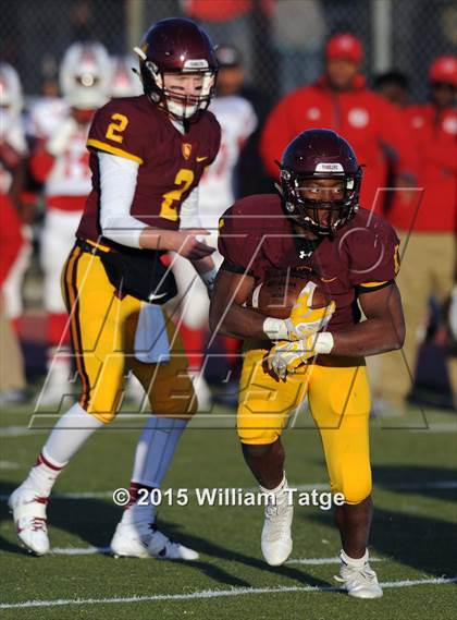 Thumbnail 1 in Homewood-Flossmoor @ Loyola Academy (IHSA Class 8A Quarterfinal) photogallery.