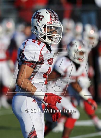 Thumbnail 3 in Homewood-Flossmoor @ Loyola Academy (IHSA Class 8A Quarterfinal) photogallery.