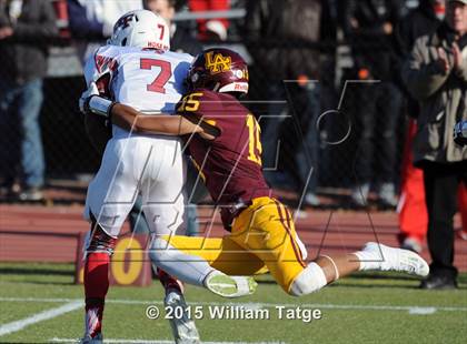 Thumbnail 3 in Homewood-Flossmoor @ Loyola Academy (IHSA Class 8A Quarterfinal) photogallery.