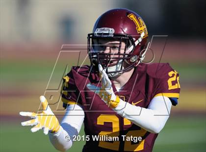 Thumbnail 2 in Homewood-Flossmoor @ Loyola Academy (IHSA Class 8A Quarterfinal) photogallery.
