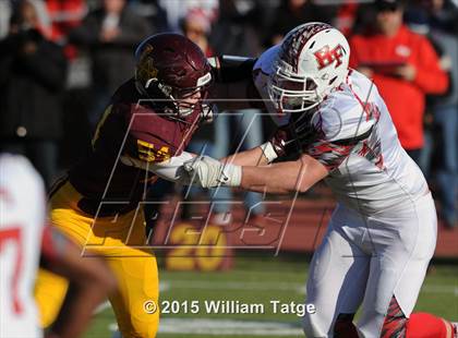 Thumbnail 3 in Homewood-Flossmoor @ Loyola Academy (IHSA Class 8A Quarterfinal) photogallery.
