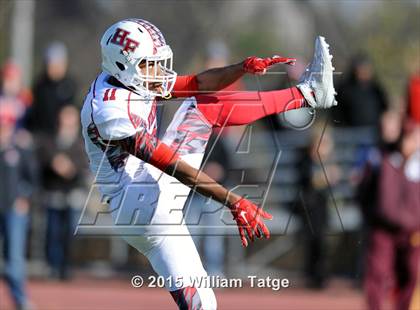 Thumbnail 2 in Homewood-Flossmoor @ Loyola Academy (IHSA Class 8A Quarterfinal) photogallery.