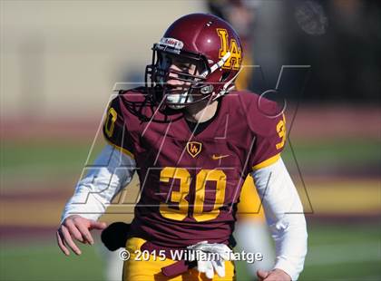 Thumbnail 2 in Homewood-Flossmoor @ Loyola Academy (IHSA Class 8A Quarterfinal) photogallery.