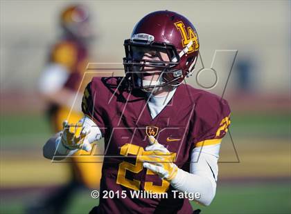 Thumbnail 3 in Homewood-Flossmoor @ Loyola Academy (IHSA Class 8A Quarterfinal) photogallery.