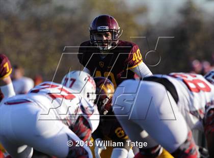 Thumbnail 3 in Homewood-Flossmoor @ Loyola Academy (IHSA Class 8A Quarterfinal) photogallery.